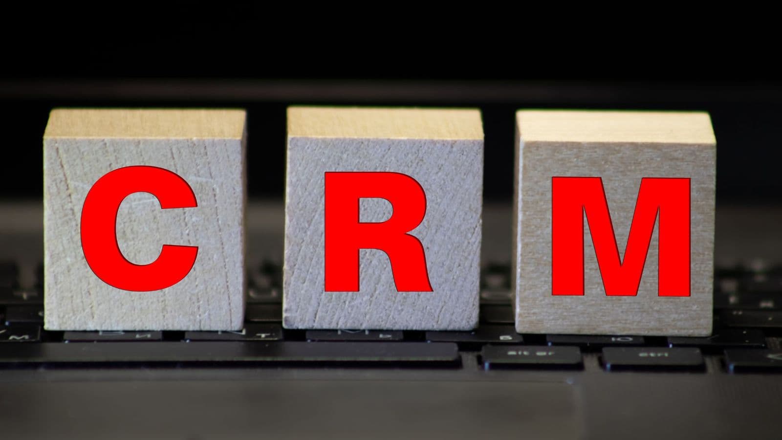 Como escolher o CRM ideal para o seu negócio: atendimento ou vendas?